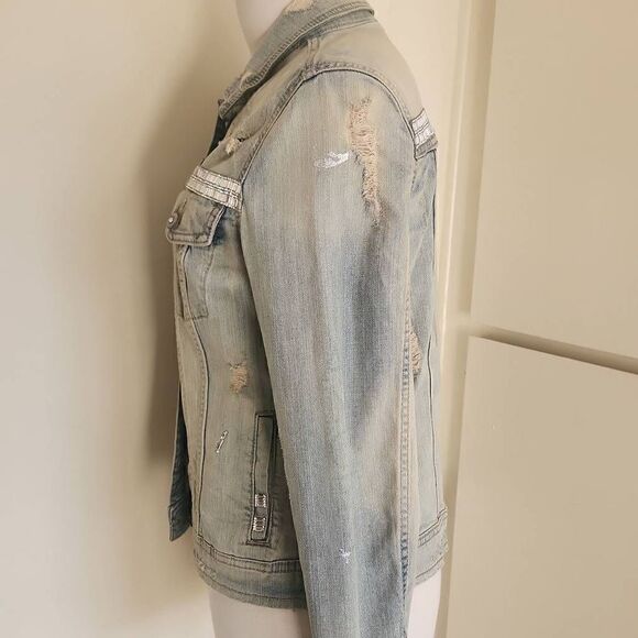 Aeropostale Upcycled Bleached and Distressed Denim Trucker Jacket, "Angel Wings" - Picture 9 of 11